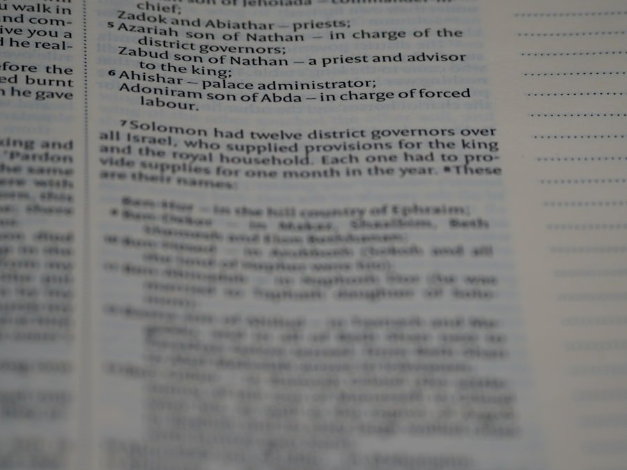Photo employment contract clauses