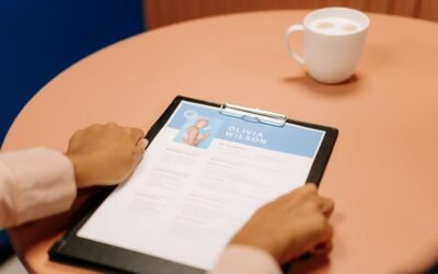 Comment attirer les candidats idéaux grâce à une présence forte sur les médias sociaux